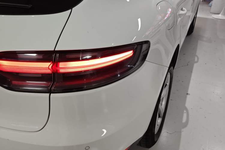 Used Porsche Macan 2018 Macan 2.0T
