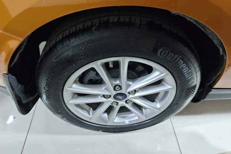 Used Ford Focus 2017 Hatchback EcoBoost 180 Automatic Elite Model
