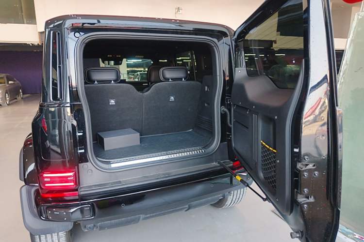 Used iCAR V23 2025 401 Two-Wheel Drive Intelligent Driving Version
