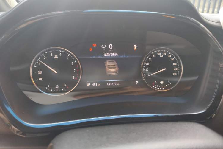 Used Buick GL8 2022 Land Business Class 652T Smart Deluxe Model Instrument Cluster