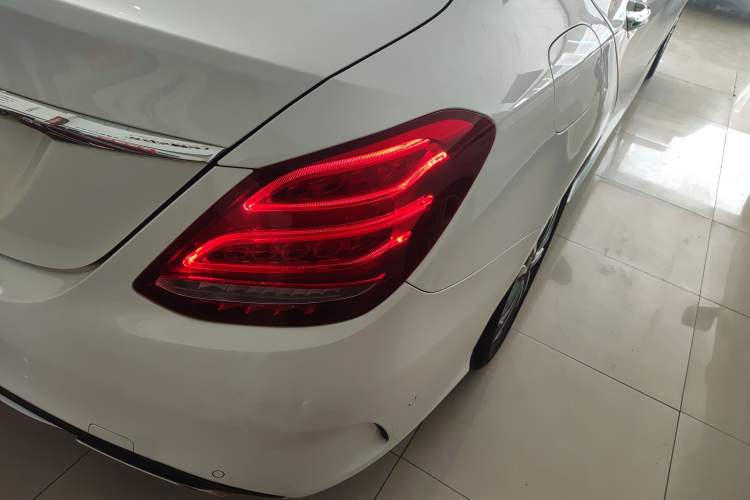 Used Mercedes-Benz C-Class 2018 C 180 L Fashion Edition Sport Version