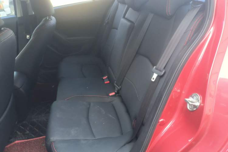 Used Mazda Mazda 3 Axela 2017 Sedan 1.5L Automatic Comfort Model Emission Standard China V
