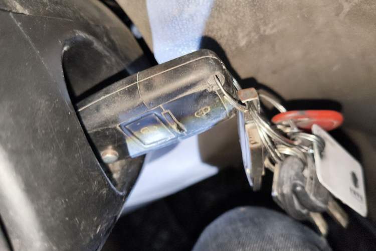 Used Wuling Hongguang 2010 1.2L Standard Version China IV Vehicle Key