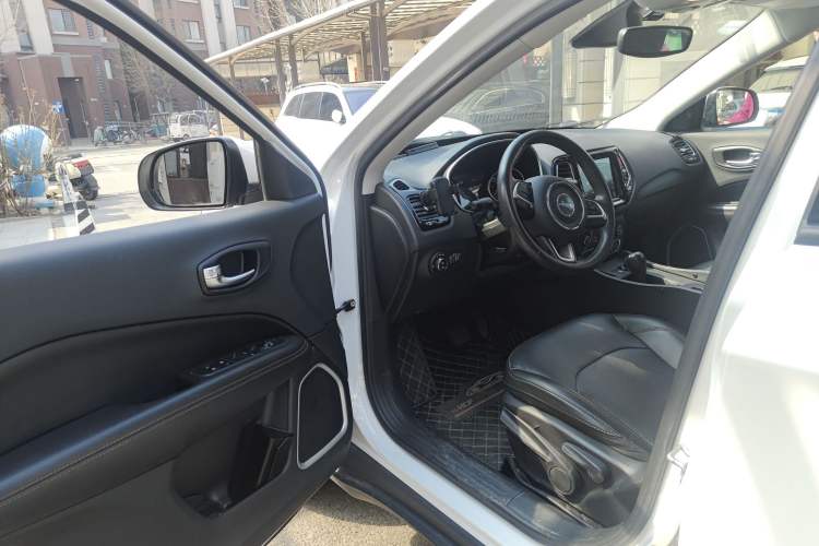 Used Jeep Compass 2020 220T Automatic Elite Edition
