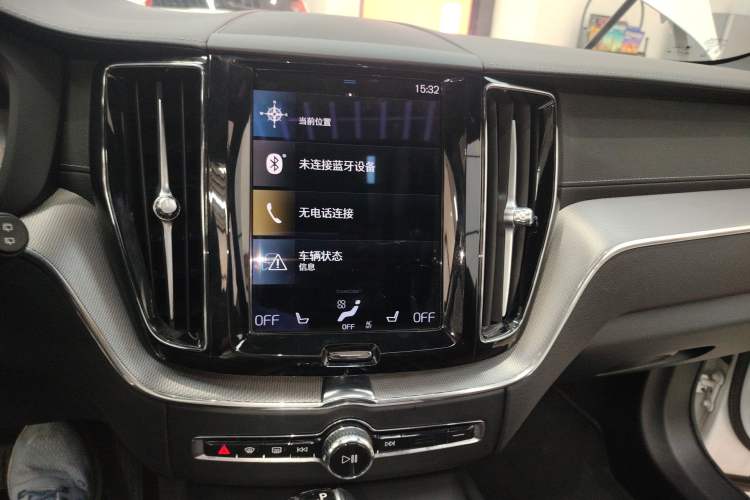 Used Volvo XC60 2021 T5 4x4 Smart Luxury Edition