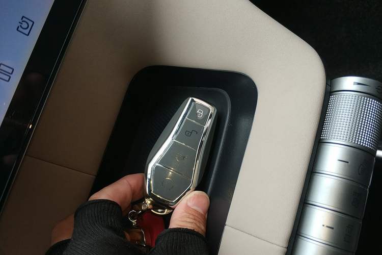 Used BYD Dolphin 2023 420 km Free Version
