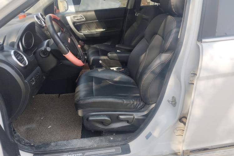 Used Haval H6 2015 Upgraded Model 1.5T Manual Two-Wheel Drive Elite Version