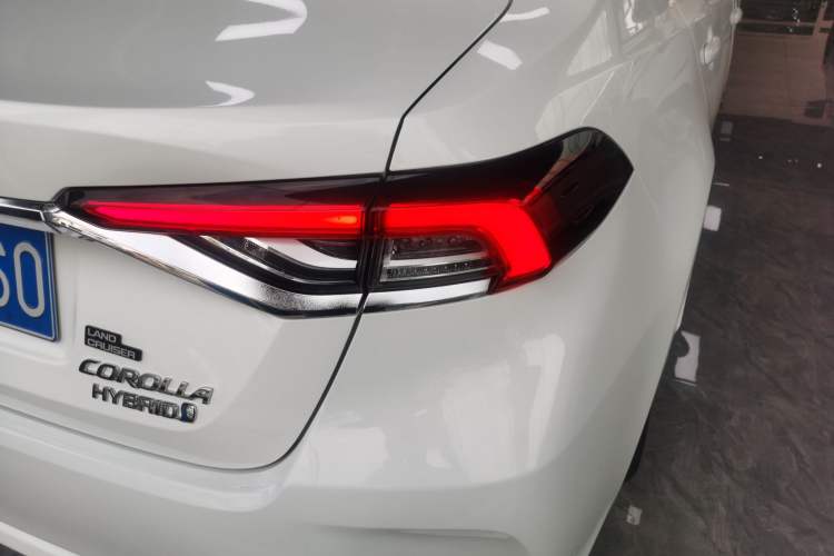 Used Toyota Corolla 2023 1.8L Smart Electric Hybrid Dual-Motor Elite Edition
