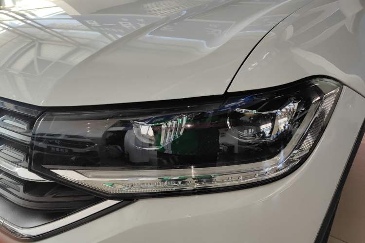 Used Volkswagen Tacqua 2023 200TSI DSG Joy-Connect Edition