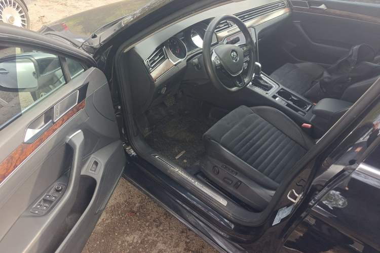 Used Volkswagen Magotan 2018 330TSI DSG Luxury Model
