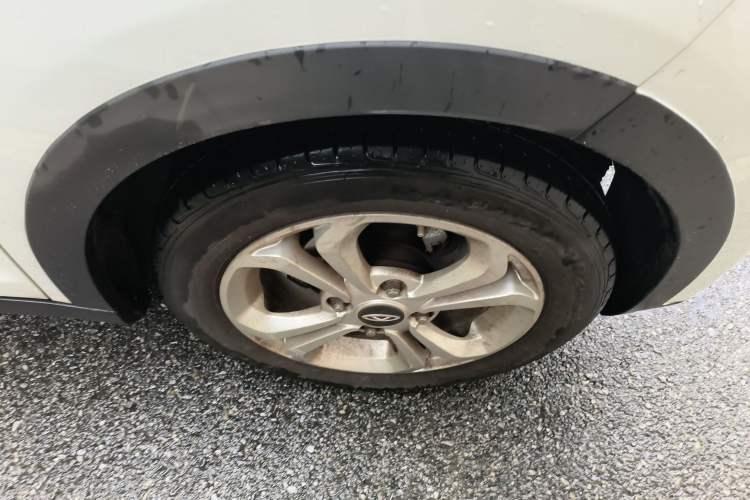 Used Chery Little Ant 2018 400 4-Seater Smart Edition Right Front Wheel Hub