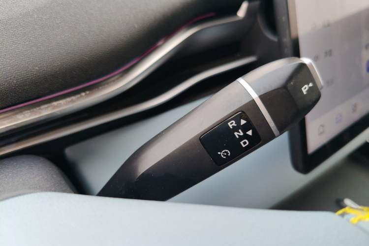 Used Deepal S05 2024 510 Ultra Pure Electric Version Gear Lever