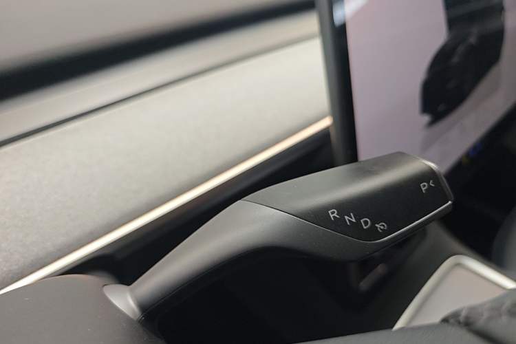 Used Tesla Model Y 2023 Rear-Wheel-Drive Version