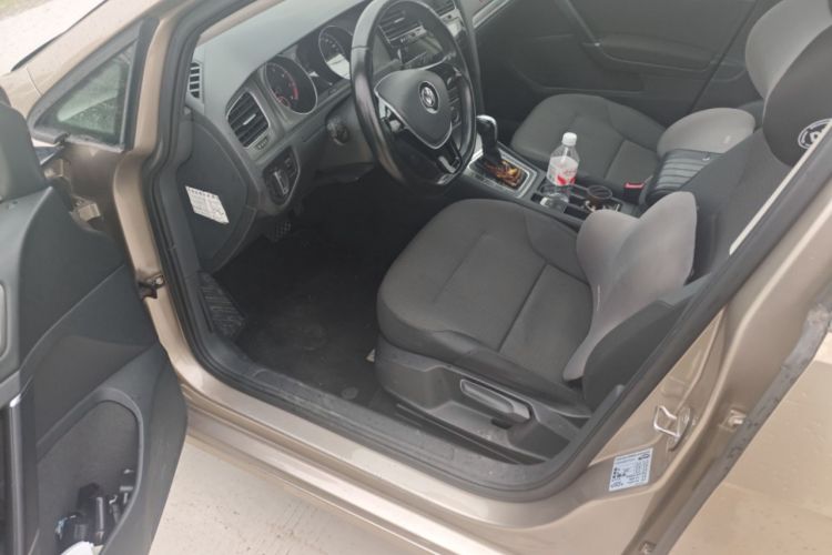 Used Volkswagen Golf 2014 1.6L Automatic Comfort Model Driver Seat