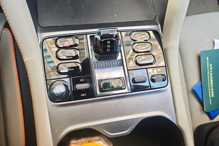 Used BYD Song PLUS New Energy 2023 Champion Edition DM-i 110KM Flagship PLUS
