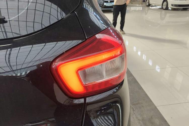 Used Dongfeng NAMMI BOX 2022 Chasing Wind Edition 331KM Advanced Model