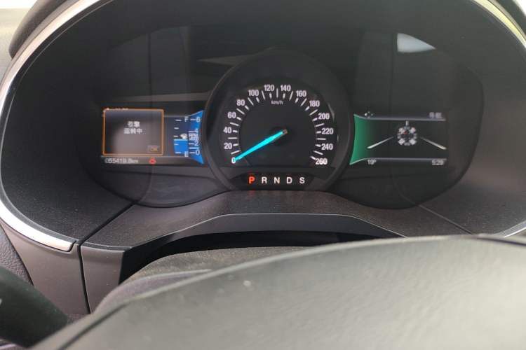 Used Ford Edge 2016 EcoBoost 245 Four-Wheel Drive Titanium Edition 7-Seater Instrument Cluster