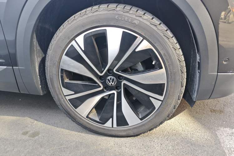 Used Volkswagen Talagon 2023 Facelift 380TSI All-Wheel-Drive Flagship Shengjing Edition 6 Seats