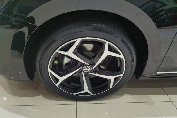 Used Volkswagen Passat 2024 330TSI Starry Elite Edition