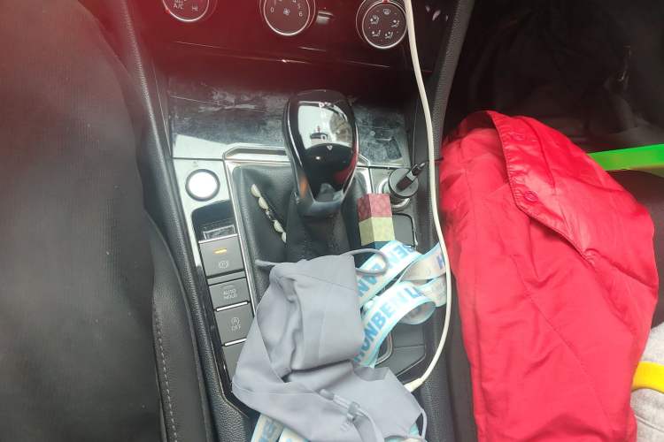 Used Volkswagen Sagitar 2020 280TSI DSG Comfort Version China VI Standard Gear Lever