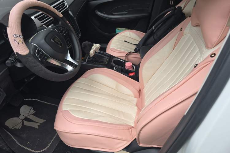 Used Roewe i5 2021 1.5L CVT Platinum Edition
