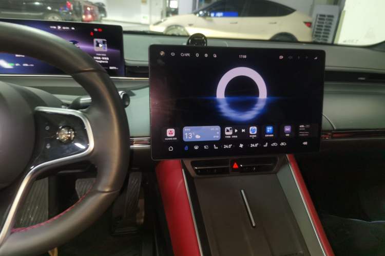 Used Hima Luxeed S7 2024 Max