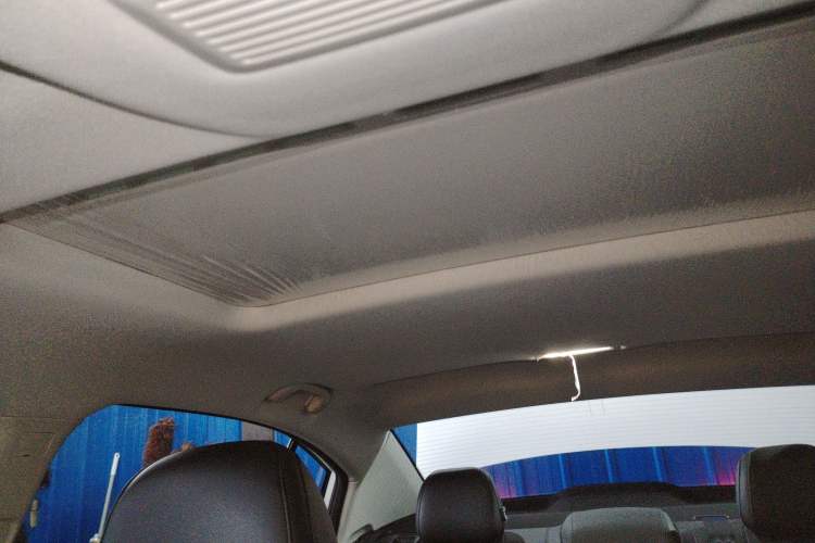 Used Roewe i5 2026 Model 1.5L CVT Luxury Version