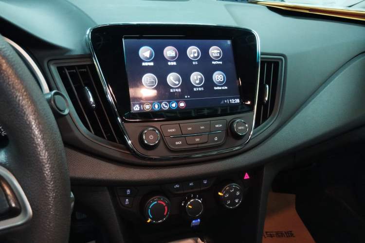 Used Chevrolet Monza 2019 Redline 320T Dual-Clutch Joyful Edition China VI Standard