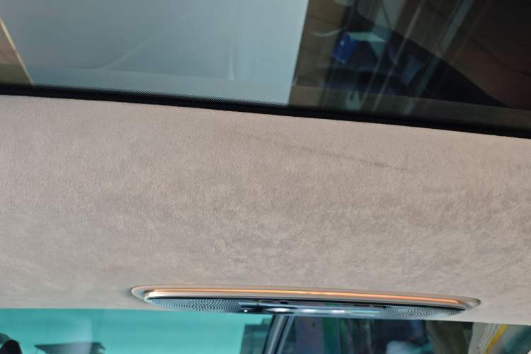 Used IM LS7 2023 100kWh Lux All-Wheel-Drive Version