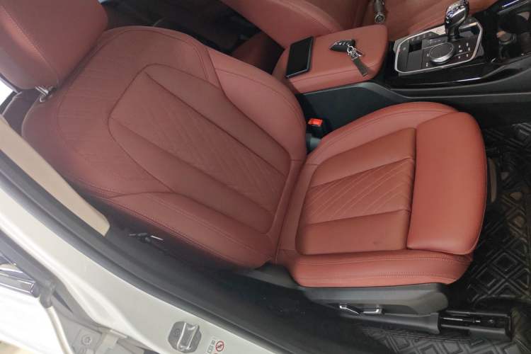 Used BMW X3 2023 Restyled xDrive30i Leading Edition M Night Sky Package Right Front Seat