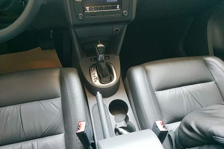 Used Volkswagen Touran 2015 1.4T DSG Comfort Edition 5 Seats