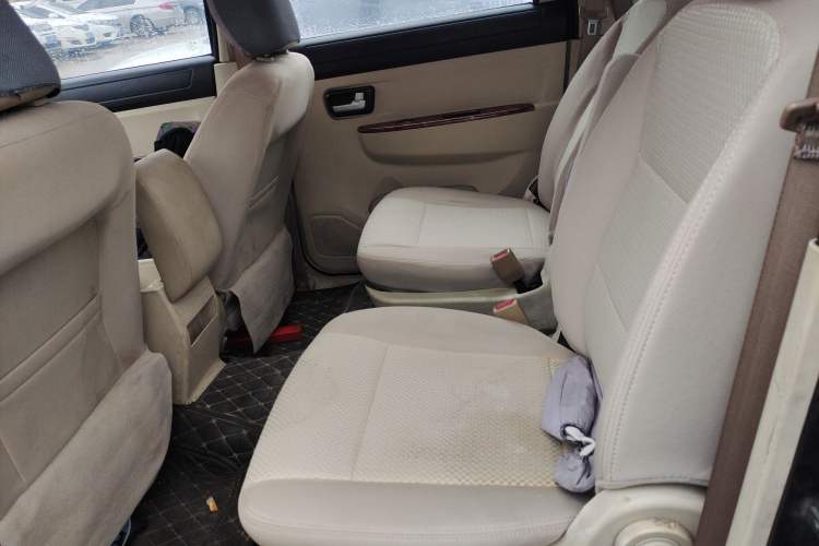 Used Dongfeng Fengon 330 2014 1.5L Manual Utility Version DK15