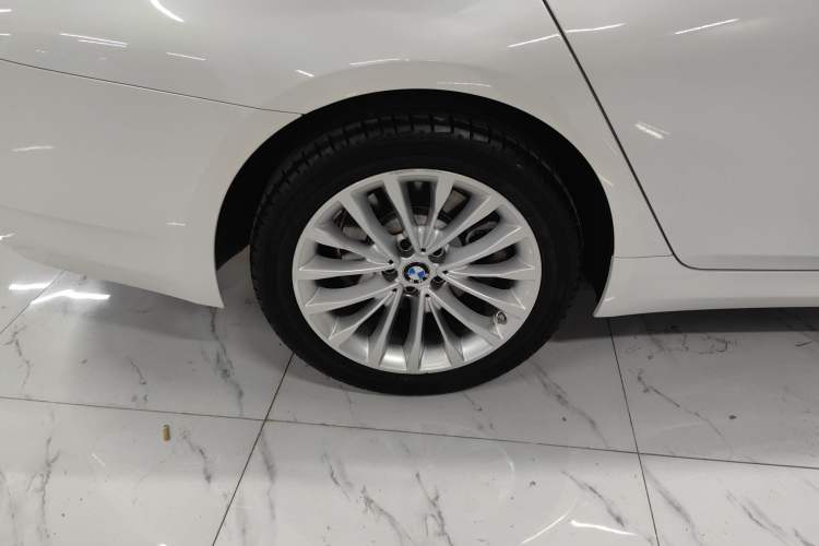 Used BMW 5 Series 2021 525Li Luxury Package