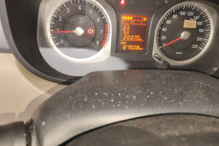 Used Venucia R50 2013 1.6L Manual Fashion Edition