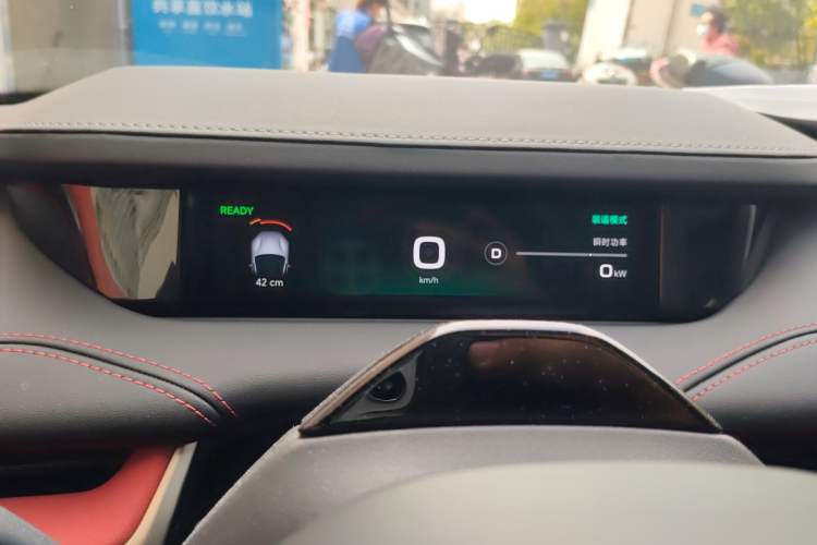 Used Xiaomi Auto SU7 2024 Four-Wheel Drive Ultra-Long Range Advanced Intelligent Driving Max Edition