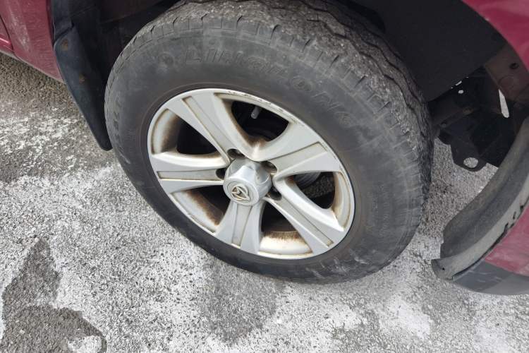 Used CHANGAN KAICHENG Shenqi F30 2018 1.5L Standard Version Non-Air-Conditioned Short Wheelbase DAM15L Right Front Wheel Hub