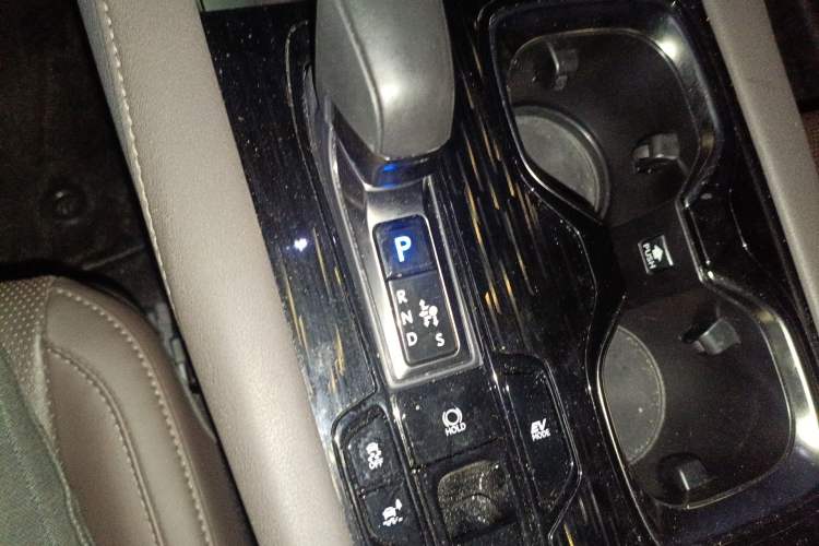 Used Lexus RX 2023 350h Four-Wheel Drive Enjoyment Version Gear Lever