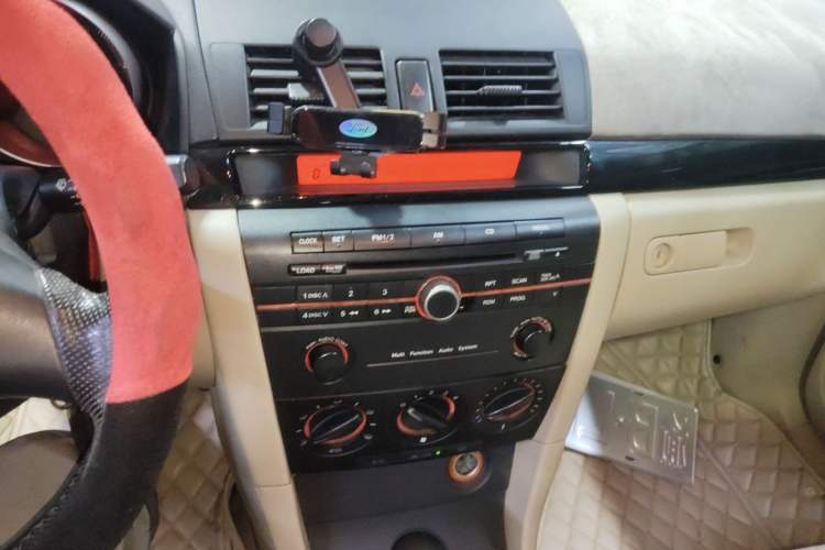 Used Mazda 3 2009 1.6L Automatic with Sunroof Audio And AC Panel