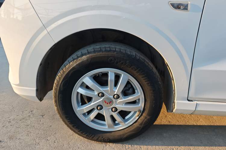 Used Wuling Hongguang 2019 1.5L S Standard Version China VI LAR