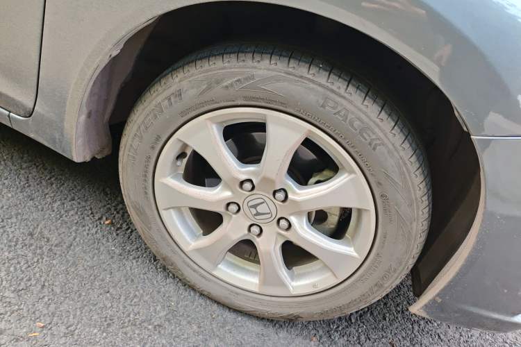 Used Honda Civic 2012 1.8L manual Comfort version
