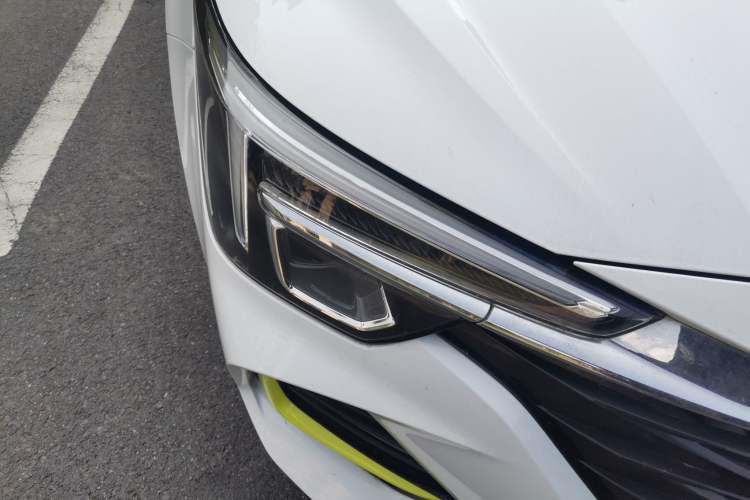 Used Roewe i6 MAX 2020 300TGI Automatic Sporty Cool Edition