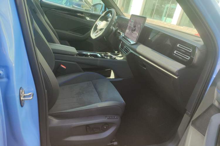 Used Volkswagen Tiguan L 2026 Model, PRO 380TSI Four-Wheel Drive R-Line Smart Luxury Edition