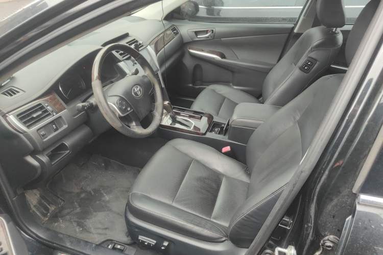 Used Toyota Camry 2016 2.0G 10th Anniversary Leading Edition