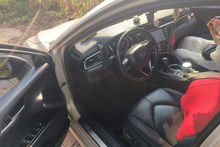 Used Toyota Camry 2018 2.5G Luxury Edition Driver Seat