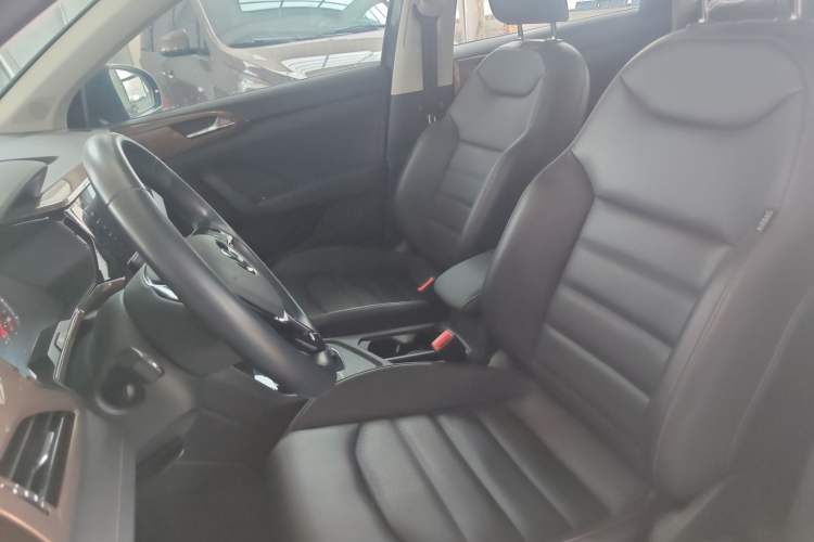 Used Volkswagen Tharu 2021 280TSI Two-Wheel-Drive Luxury Plus Edition Left Front Seat