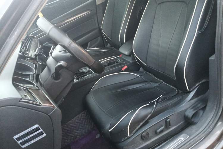 Used Volkswagen Magotan 2017 380TSI DSG Luxury Model
