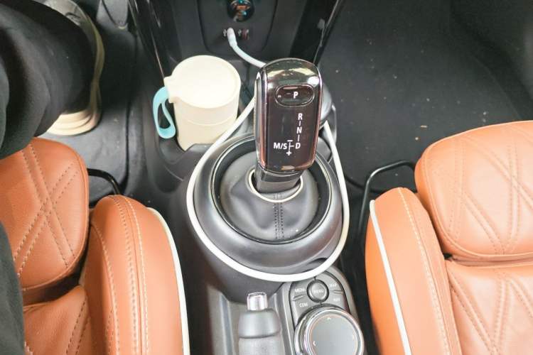 Used MINI 2018 1.5T COOPER SEVEN Anniversary Edition Five-Door Version

