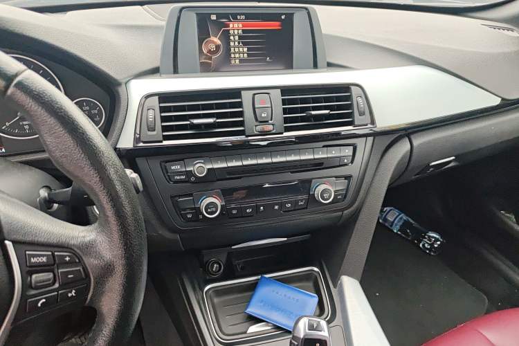 Used BMW 4 Series 2014 420i Convertible Fashion Model