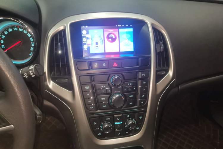 Used Buick GT 2014 XT 1.6L Automatic Fashion Edition
