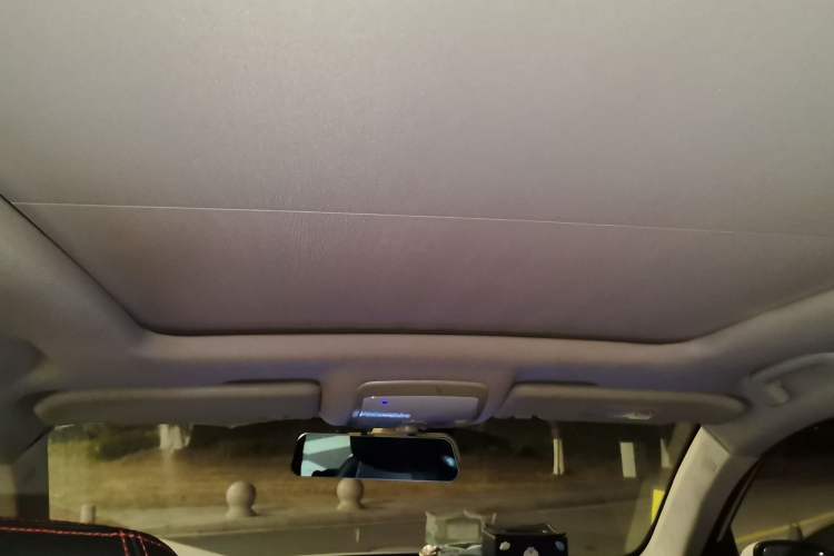 Used Zotye Domy X5 2015 1.5T Manual Luxury Model China V Standard Headliner